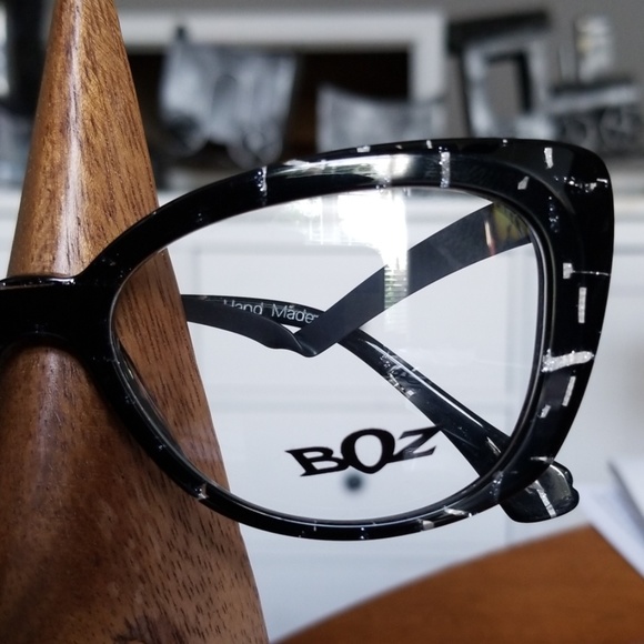 Designer glasses - Picture 2 of 3